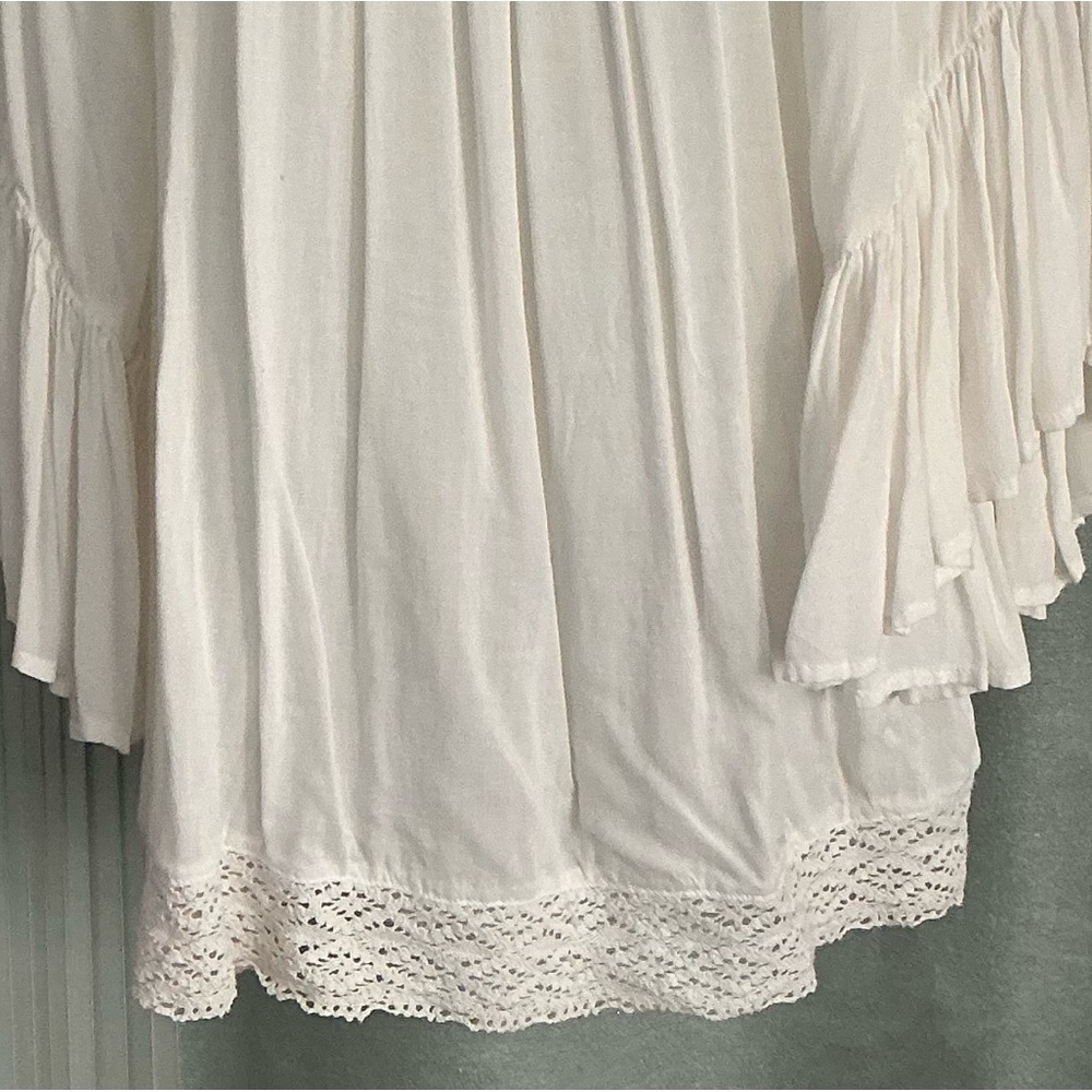 Surf Gypsy White Peasant Top With Angel Sleeves - Picture 4 of 10